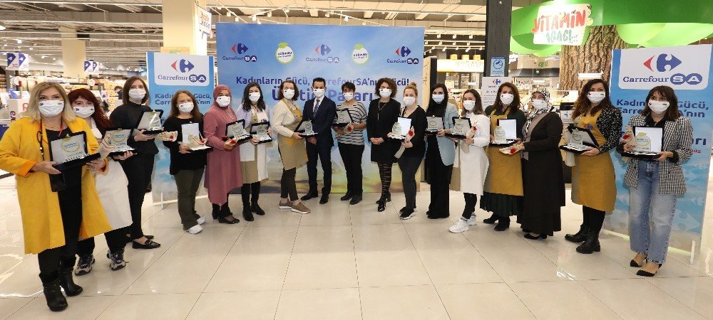 Kadın Girişimcilere Anlamlı Destek