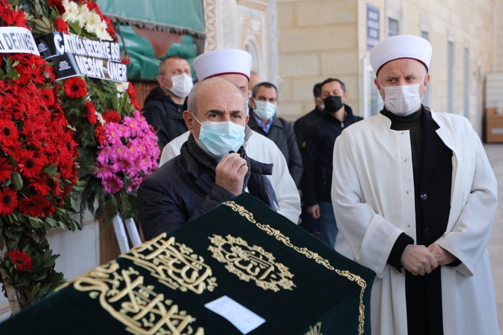 Büyükçekmece Belediye Meclis Üyesi Ahmet Şahin’in Babası Son Yolculuğuna Uğurlandı