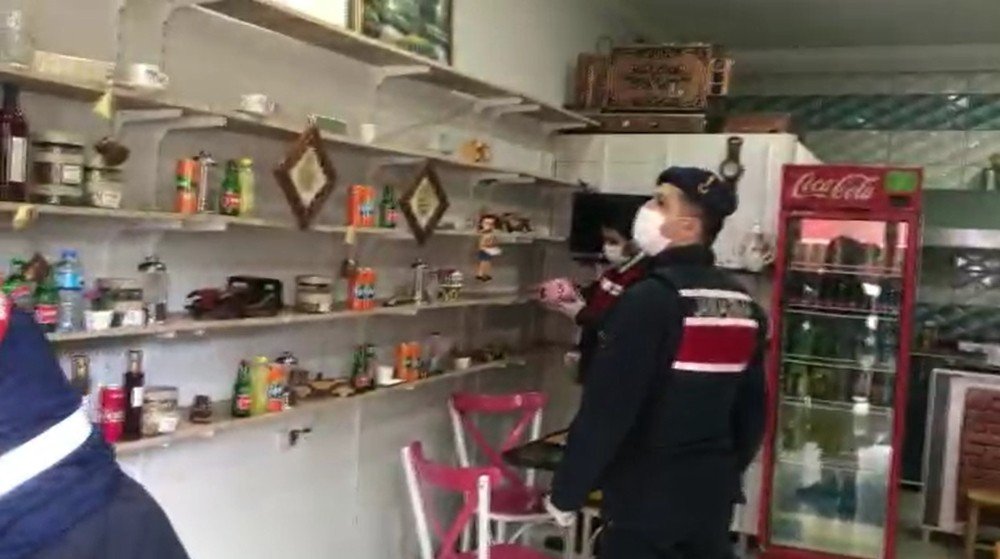 Çay Ocağında Çay Yerine Uyuşturucu Servisi