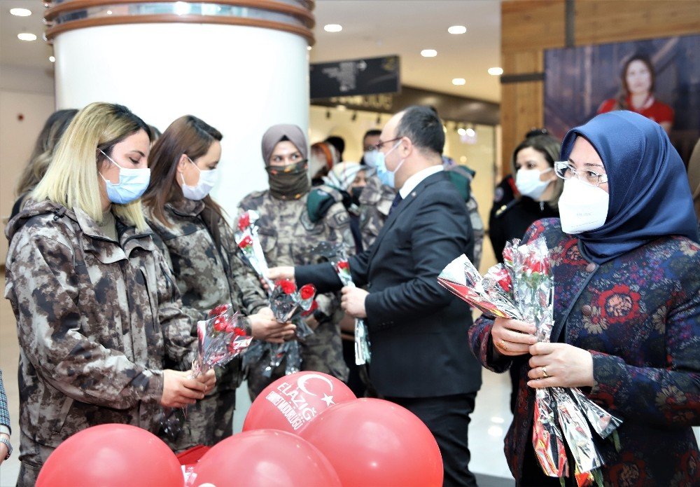 Elazığ’da 8 Mart Dünya Kadınlar Günü Etkinliği