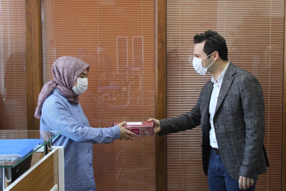 Hisarcık’ta Bayan Öğretmenlerin “kadınlar Günü” Unutulmadı