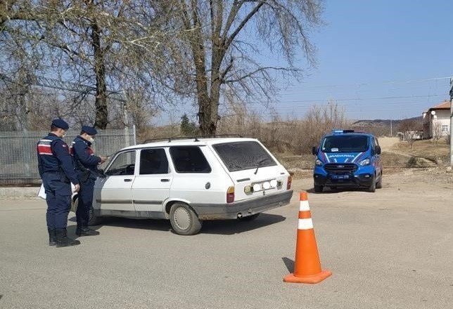 Kırıkkale’de Kısıtlamaya Uymayanlara 79 Bin Lira Ceza
