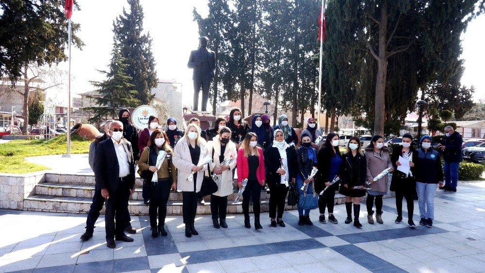 Sarıgöl’de 8 Mart Dünya Kadınlar Günü Kutlandı