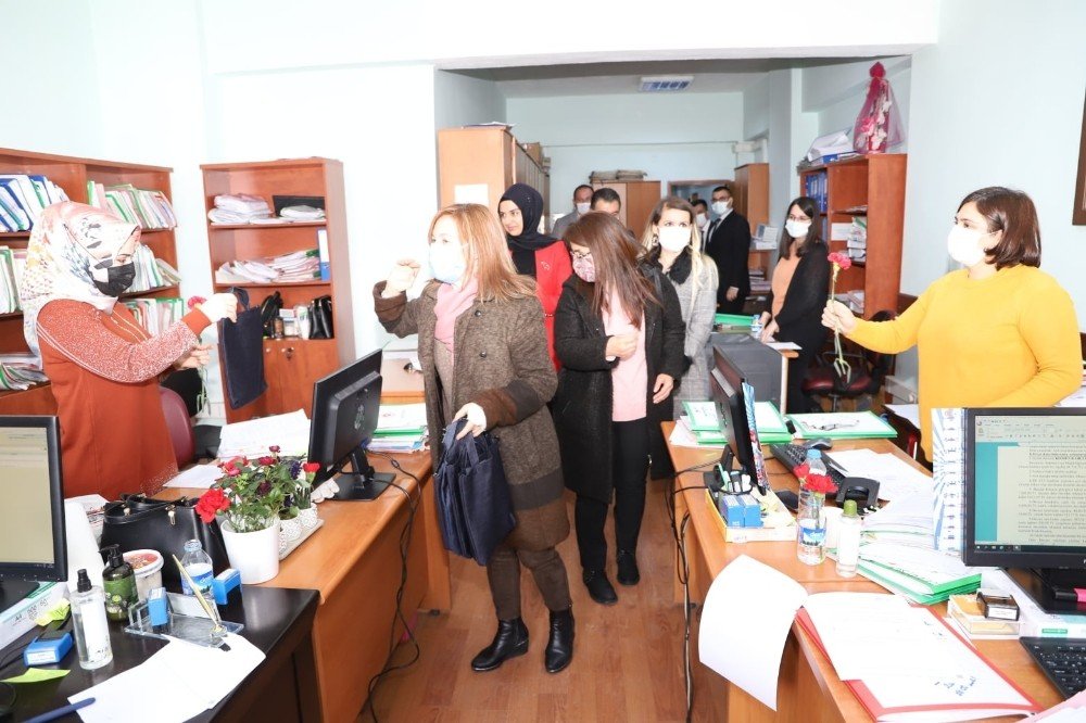 Ardahan’da 8 Mart Dünya Emekçi Kadınlar Günü Etkinliği