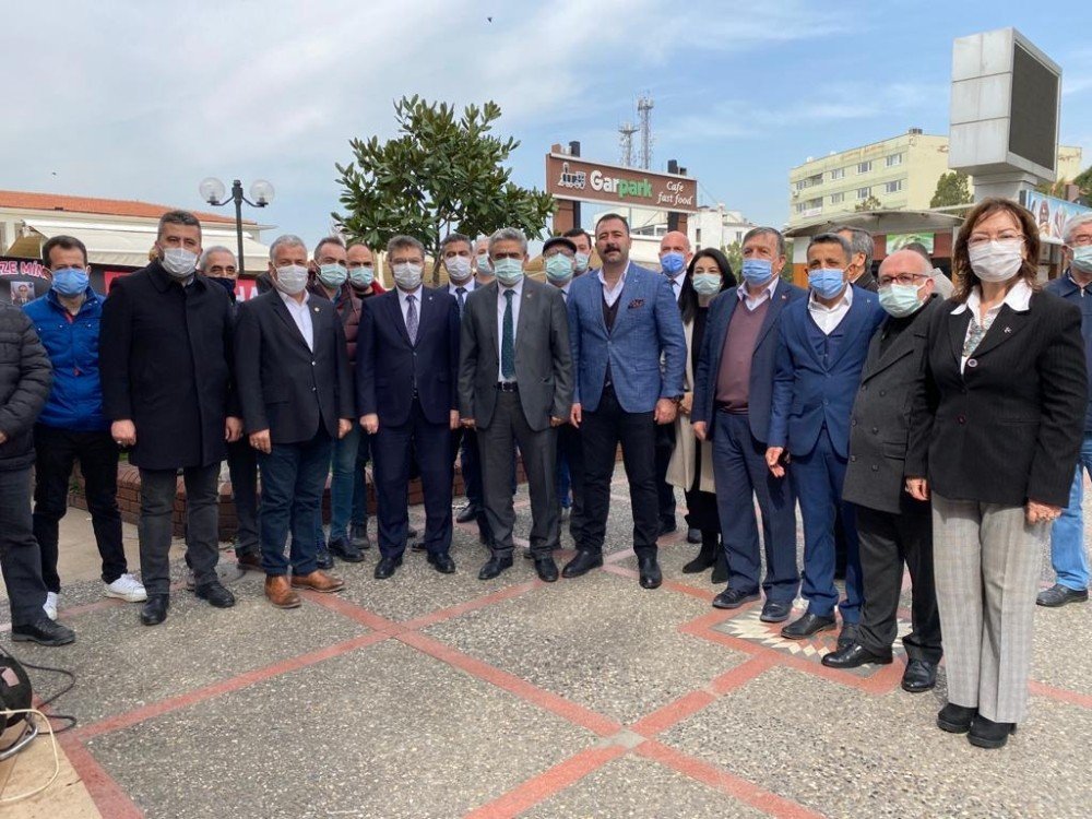 Aydın’da Şehitler İçin 5 Bin Kişilik Lokma Hayrı Yapıldı