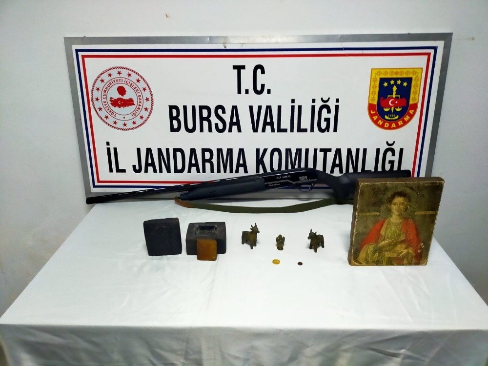 Bursa’da 1 Buçuk Milyon Değerinde Tarihi Eser Ele Geçirildi: 6 Gözaltı