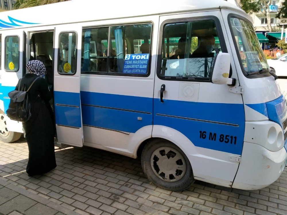 Minibüsçüler Pandemiye Direndi