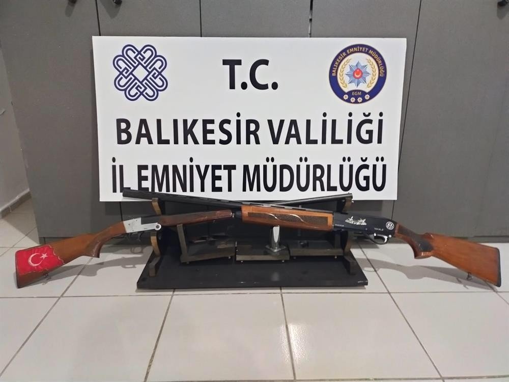 Balıkesir’de 17 Aranan Şahıs Yakalandı