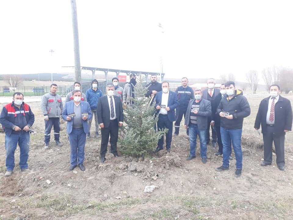 Korona Virüs Salgınında Ölen Her Vatandaş İçin Bir Fidan Dikildi