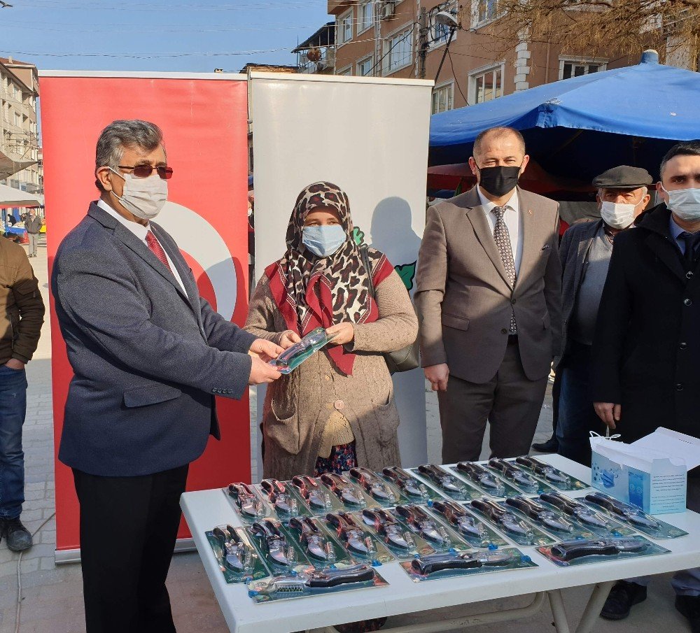 Çiftçilere Budama Makası