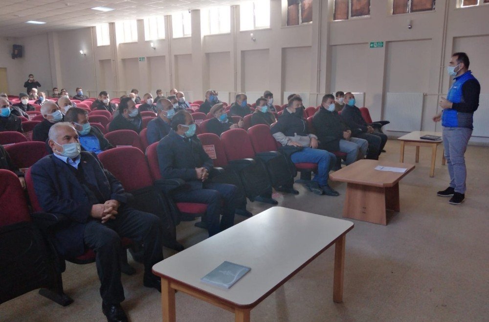 Afad’dan Muhtarlara "adet Farkındalık Eğitimi"