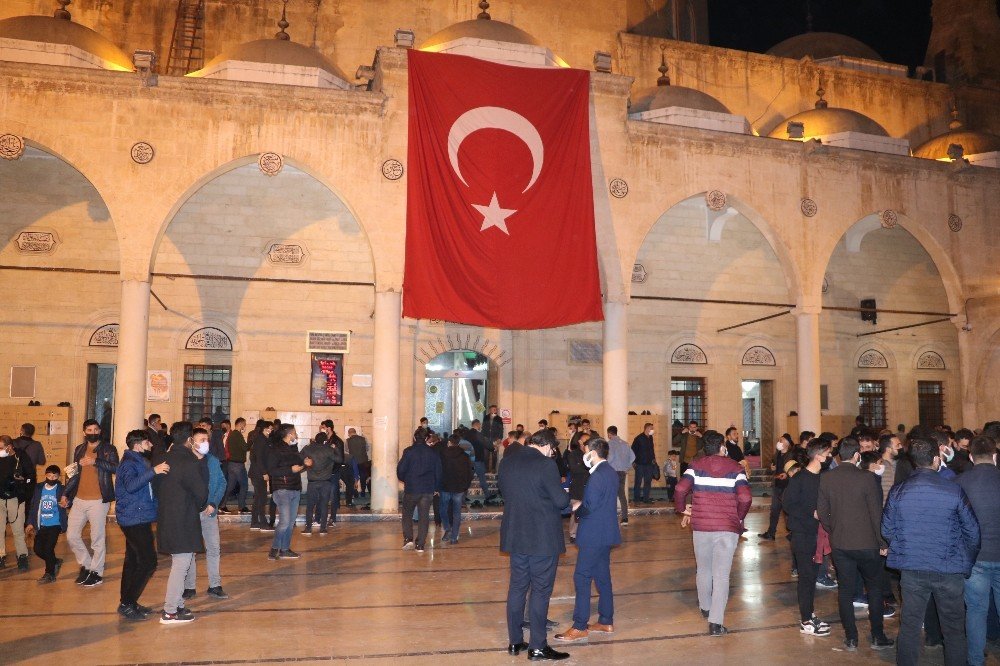 Şanlıurfa’da Miraç Kandili Coşkusu