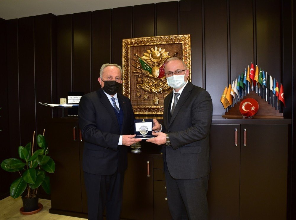 Mehmetçik Vakfı Samsun Temsilciliğinden Rektörlük Ziyareti