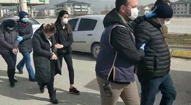 Yurtdışına Kaçmaya Çalışan 6 Fetö Şüphelisi Yakalandı