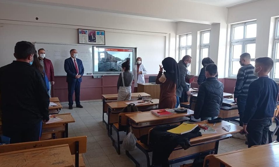 Başkan Polattimur, Öğrencilerle Bir Araya Geldi