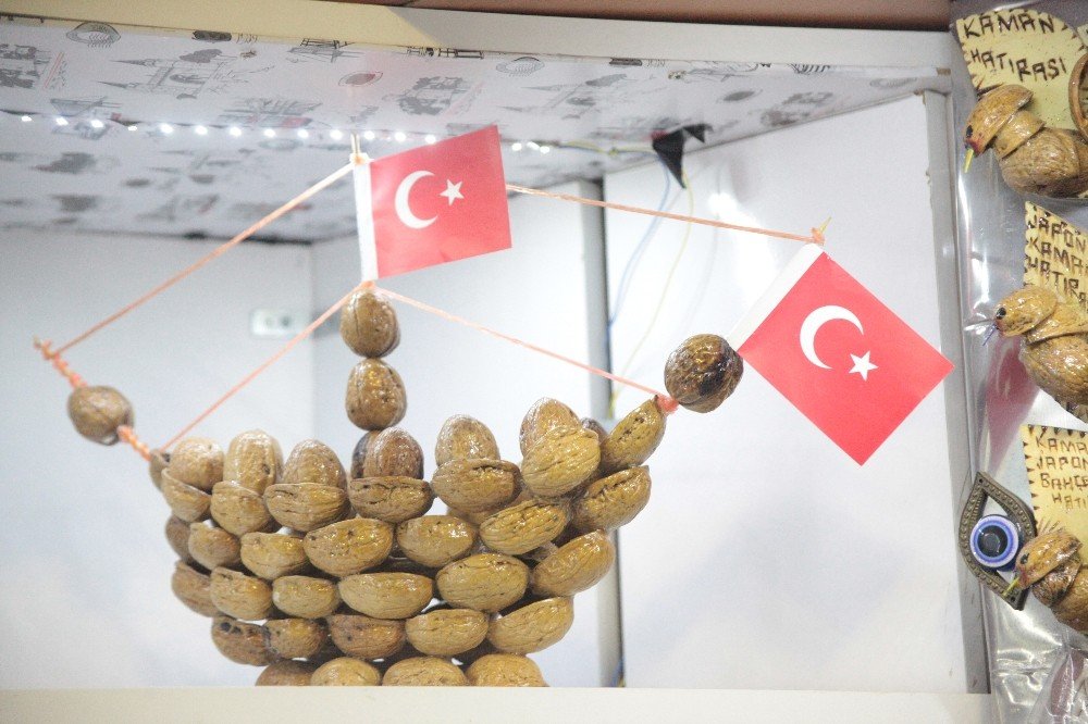 Ceviz Kabukları Geçim Kaynağı Oldu