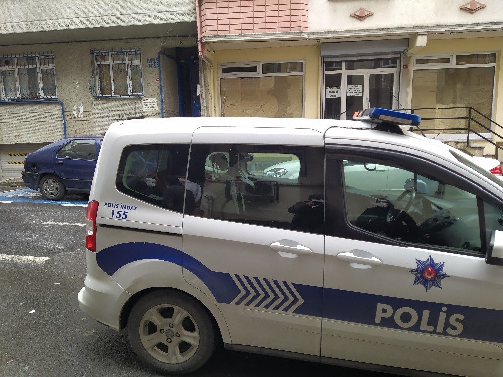 Gaziosmanpaşa’da Genç Kadın Evinde Ölü Bulundu