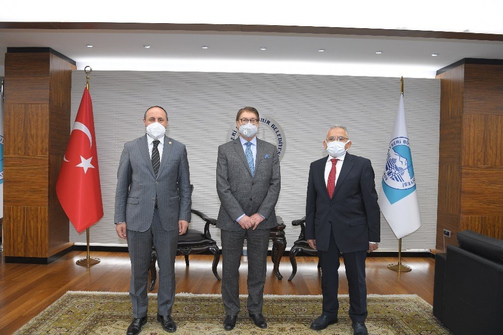 Başkan Büyükkılıç, Afgan Bakan Ve Heyetini Ağırladı