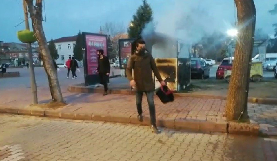 Yanan Kumbaraya Esnafın Müdahalesi Yetmedi