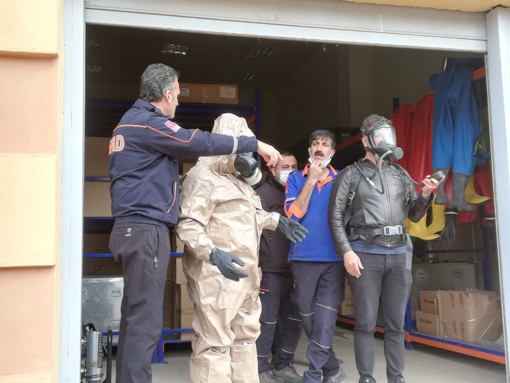 Diyarbakır Afad Gönüllülerine Teorik Ve Uygulamalı Eğitim Verildi