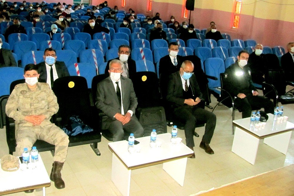 Araban’da İ̇stiklal Marşı’nın Kabulü Ve Mehmet Akif Ersoy’u Anma Programı
