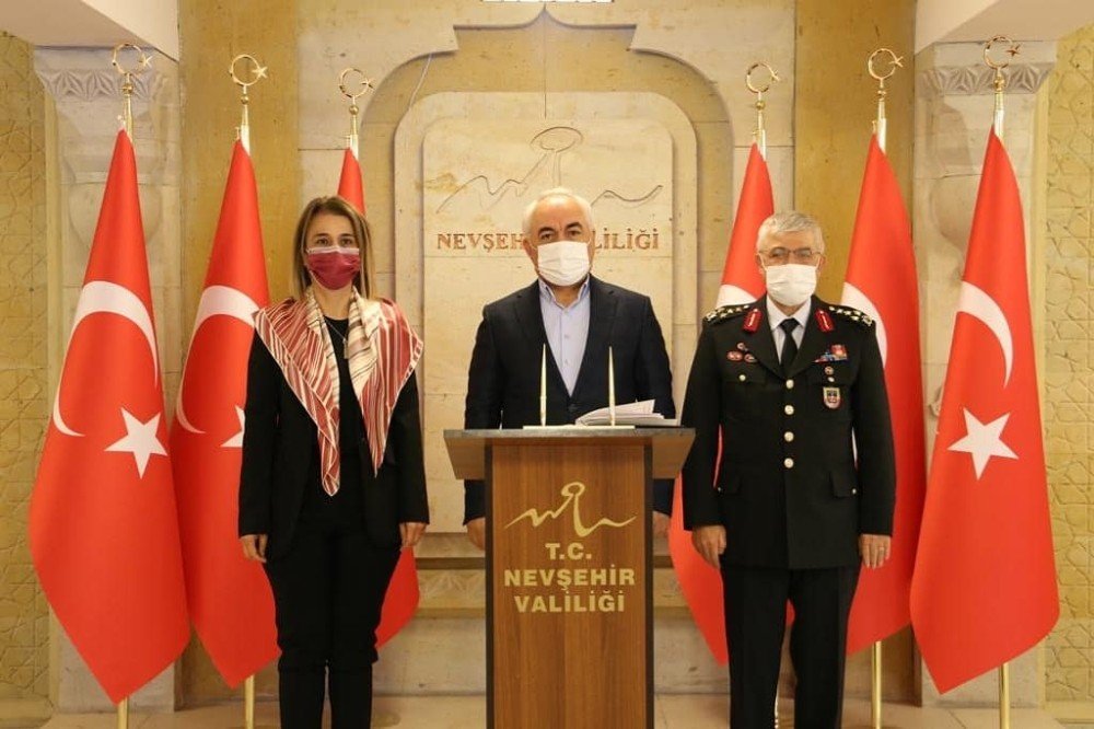 İ̇çişleri Bakan Yardımcısı Ersoy Ve Jandarma Genel Komutanı, Vali Becel’i Ziyaret Etti