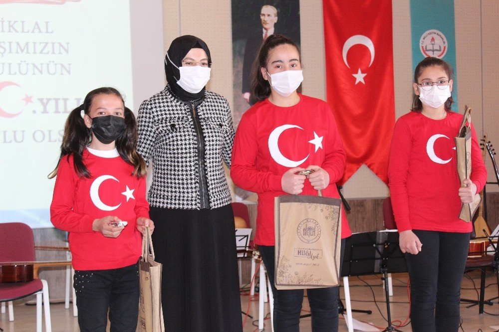 İ̇stiklal Marşı’nın Kabulünün 100. Yılı’nda ‘kahramanlık Türküleri”
