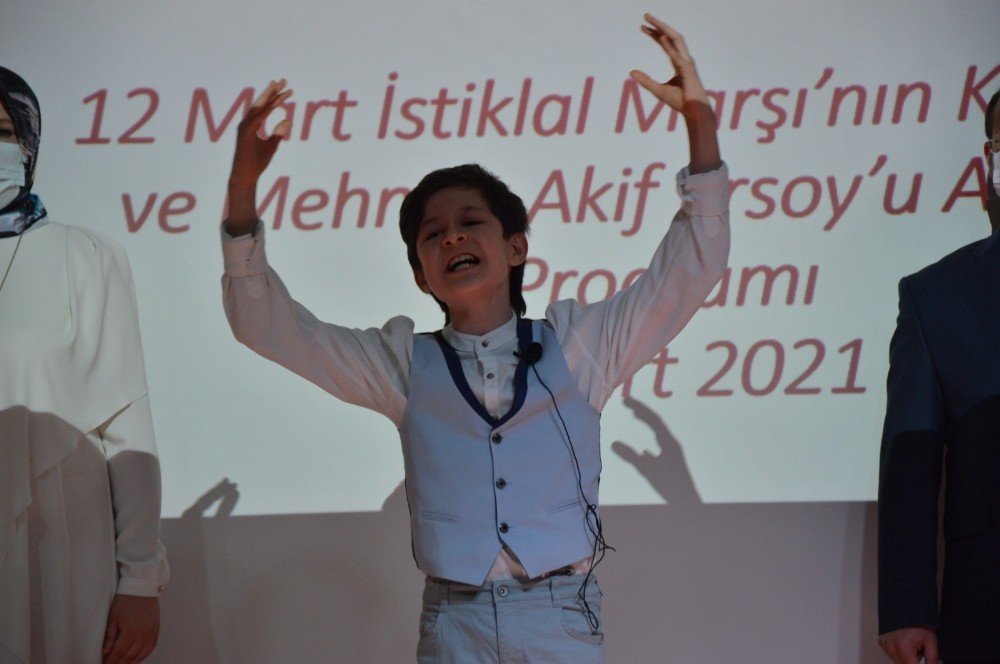 Manisa’da İ̇stiklal Marşının 100. Yılı Kutlandı