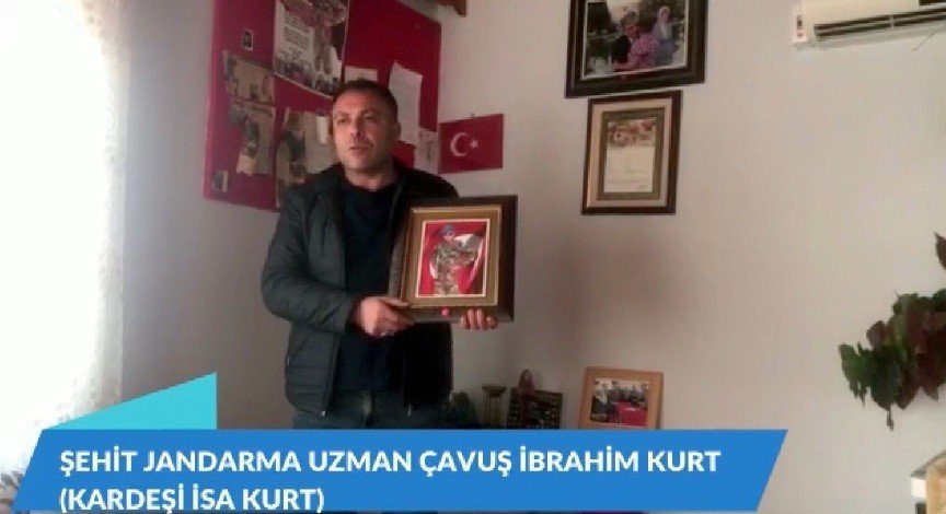 Osmaniye’de Şahit Yakınları İ̇stiklal Marşı’nı Okudu