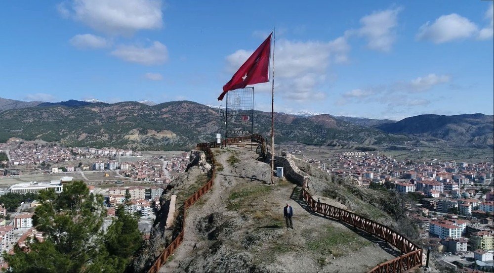 Osmancık’ta 10 Kurumda İ̇stiklal Marşı Okundu