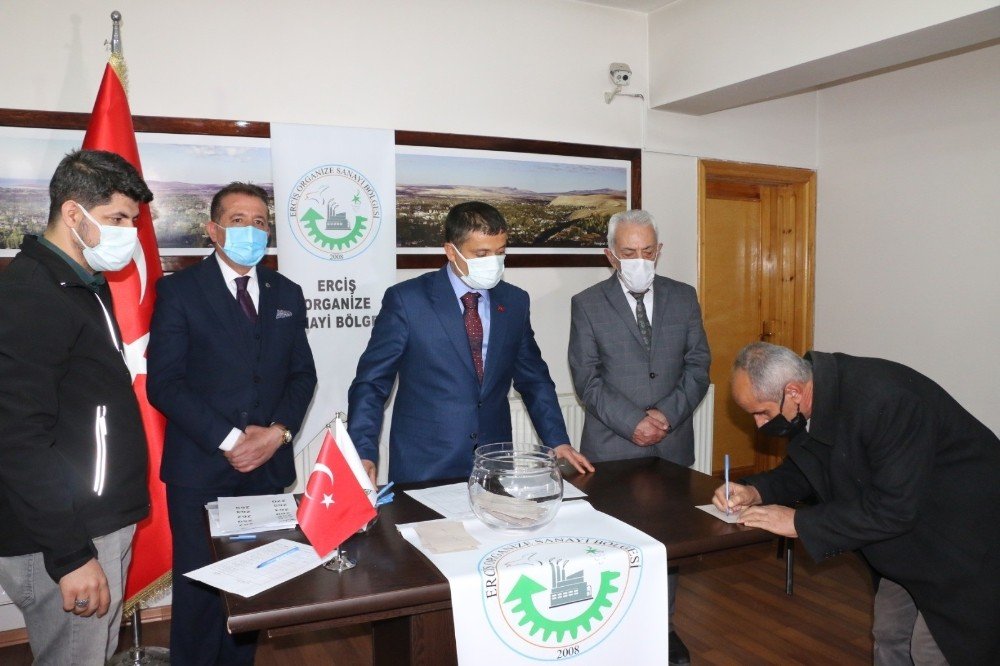 Erciş Osb’nin Yer Tahsisi İçin Kura Çekimi Yapıldı