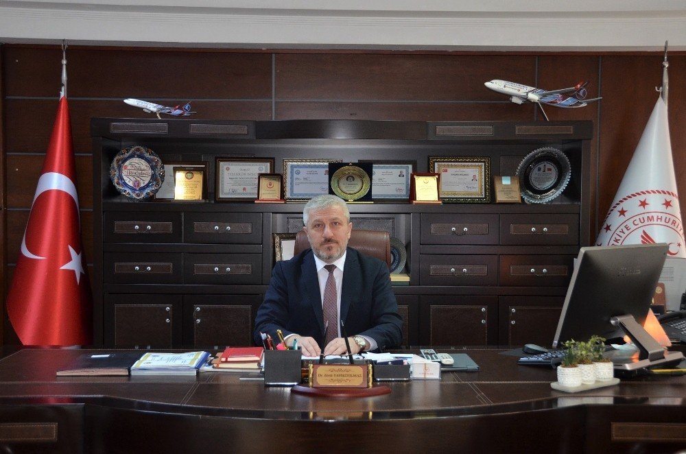 Yavuzyıldırım: "sağlık Çalışanları Fedakâr Bir Şekilde Görevlerini Yerine Getiriyor"