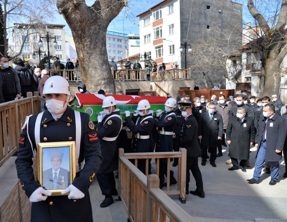 Kıbrıs Gazisi İ̇brahim Yaşa Dualarla Uğurlandı