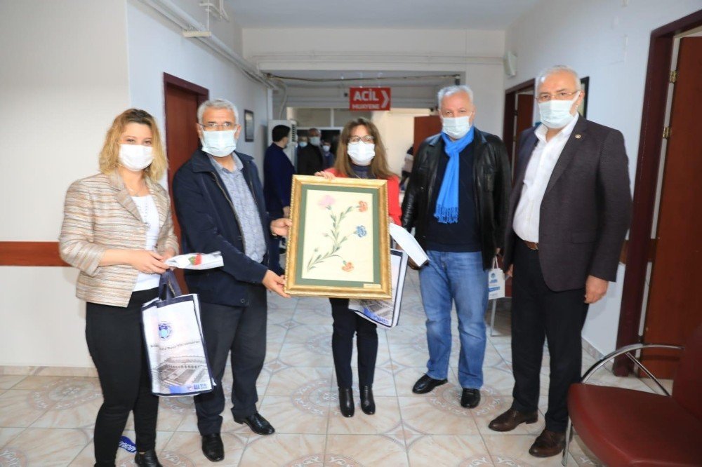 Milletvekili Kahtalı Tıp Bayramı’nı Kutladı