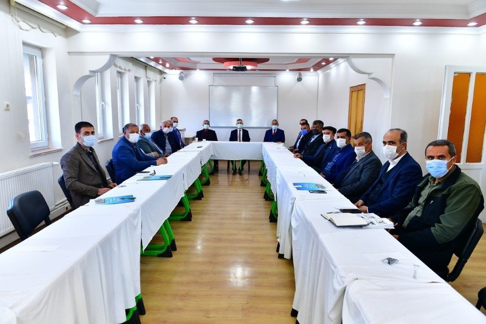 Çınar, Muhtarlarla Buluştu