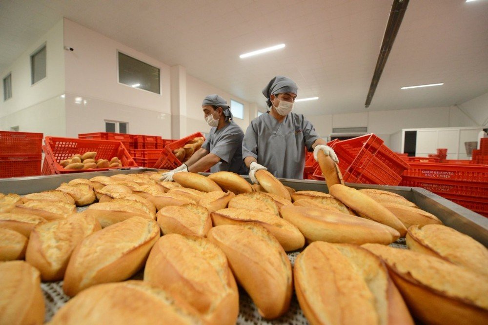 Çorum’da Halk Ekmek Fiyatı 1 Lira Oldu