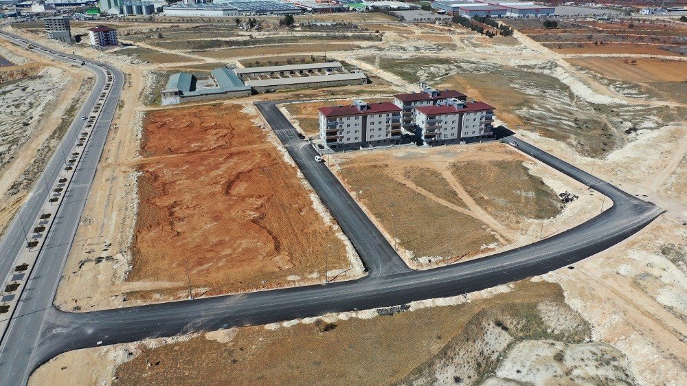 Gaziler Mahallesi’ne Modern Yollar Kazandırıldı