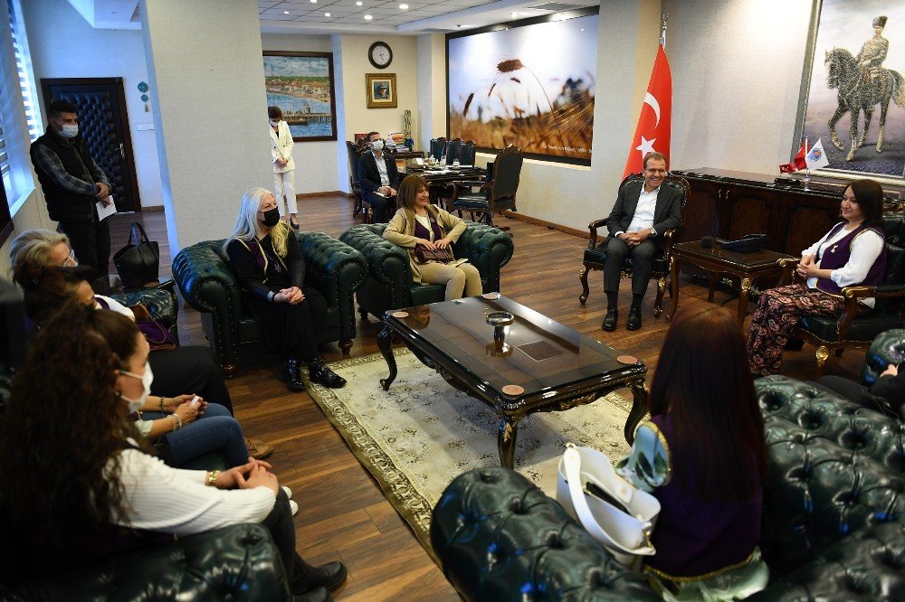 Seçer: "ekonomik Olarak Kadının Özgür Olması Çok Önemli"