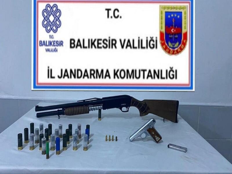 Balıkesir’de Son 3 Günde 46 Aranan Şahıs Yakalandı