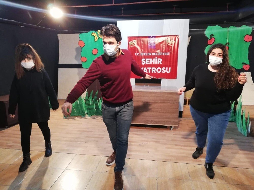Efeler Belediyesi Şehir Tiyatrosu, Yeni Dönem Çalışmalarına Başladı