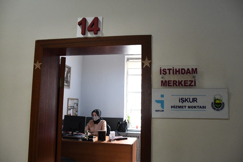 İ̇negöl Belediyesi’nden İstihdama Katkı