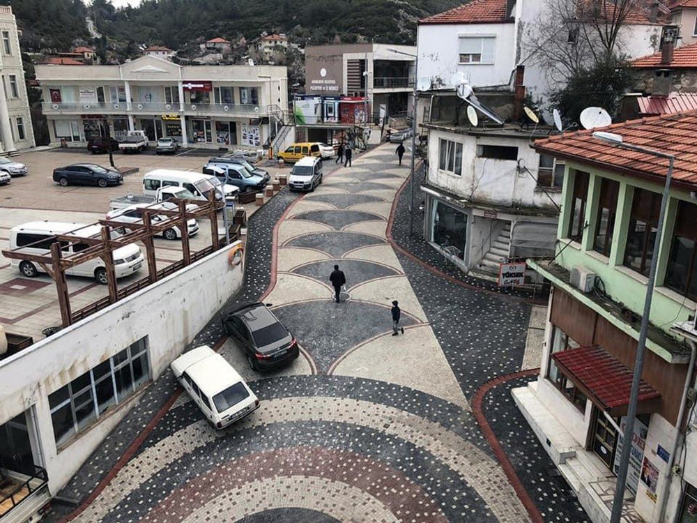 Kavaklıdere’de 17 Bin M2’lik Üst Yapı Tamamlandı