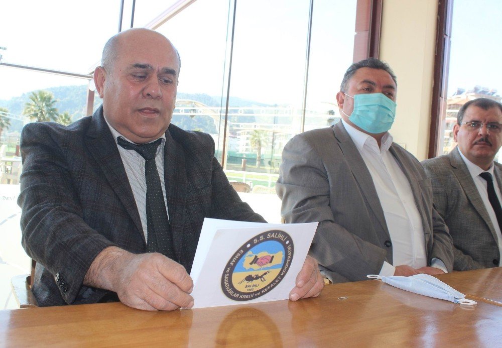 Salihli’de 22 Yıllık Oda Başkanı, Kooperatife Başkan Adayı Oldu