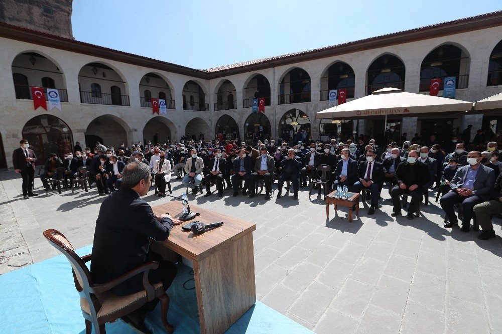 Tbmm İ̇dare Amiri Ali Şahin, Mecidiye Han’da Gençlerle Buluştu