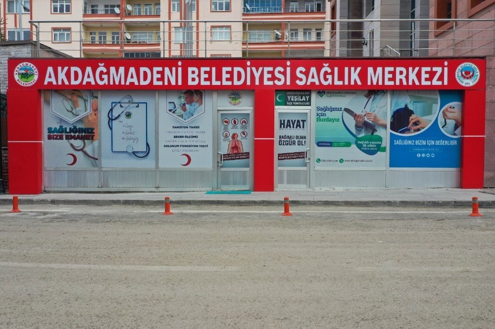 Akdağmadeni Belediyesi Sağlık Merkezi Açıldı