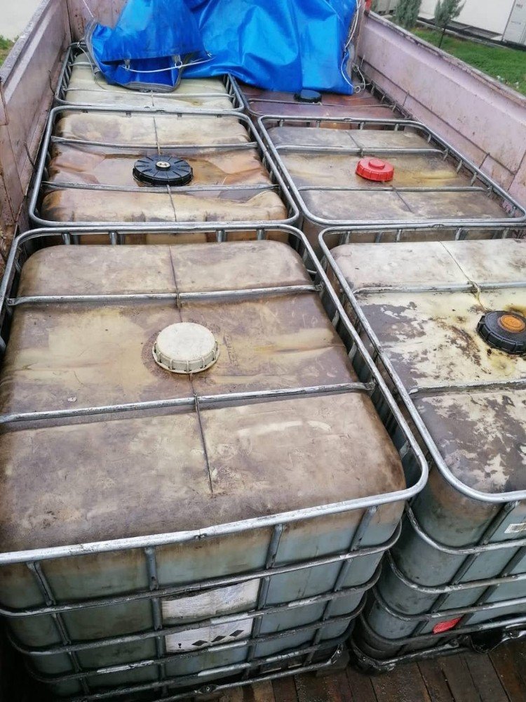 Gaziantep’te 6 Ton Kaçak Akaryakıtla 125 Bin Makaron Ele Geçirildi
