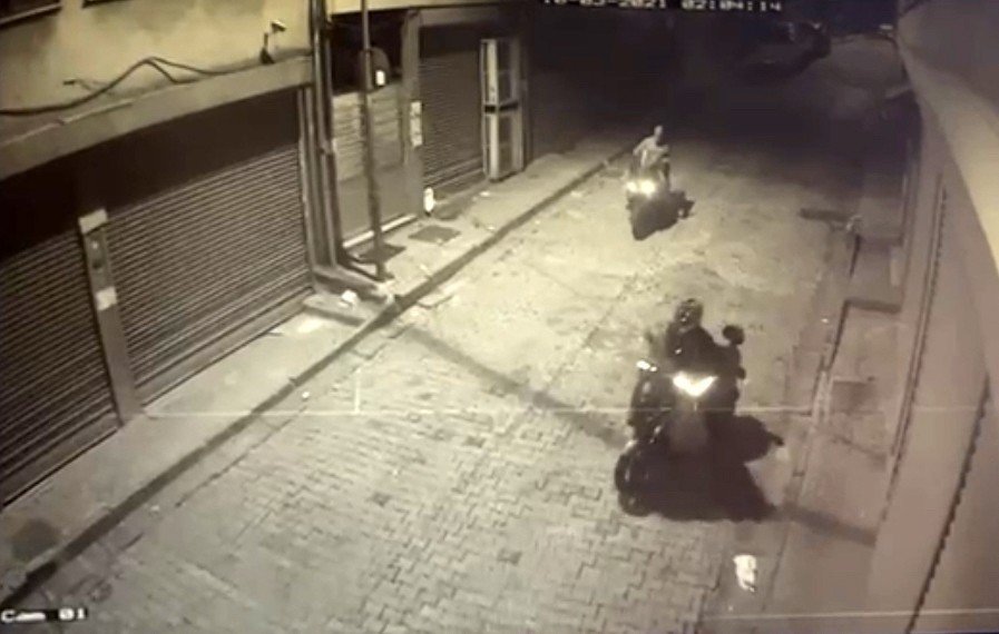 İ̇stanbul’da Polisin Çökerttiği “çift Teker” Çetesi Üyeleri Tutuklandı