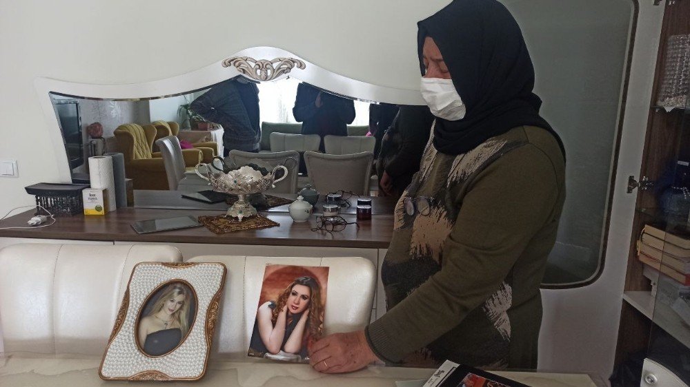 Botoks Kurbanı Kadının Ailesinden 6 Ay Sonra Gelen Tahliyeye Tepki