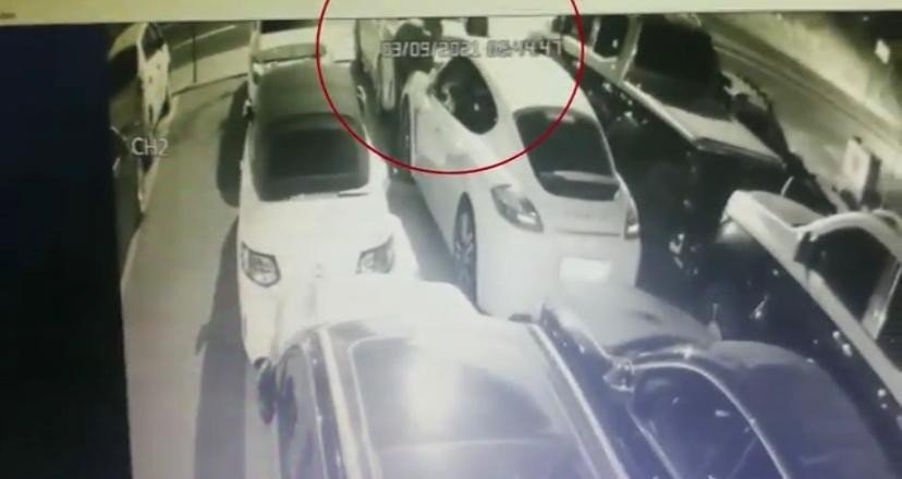 Kartal’da ’otomobilden Far Hırsızlığı’ Kamerada