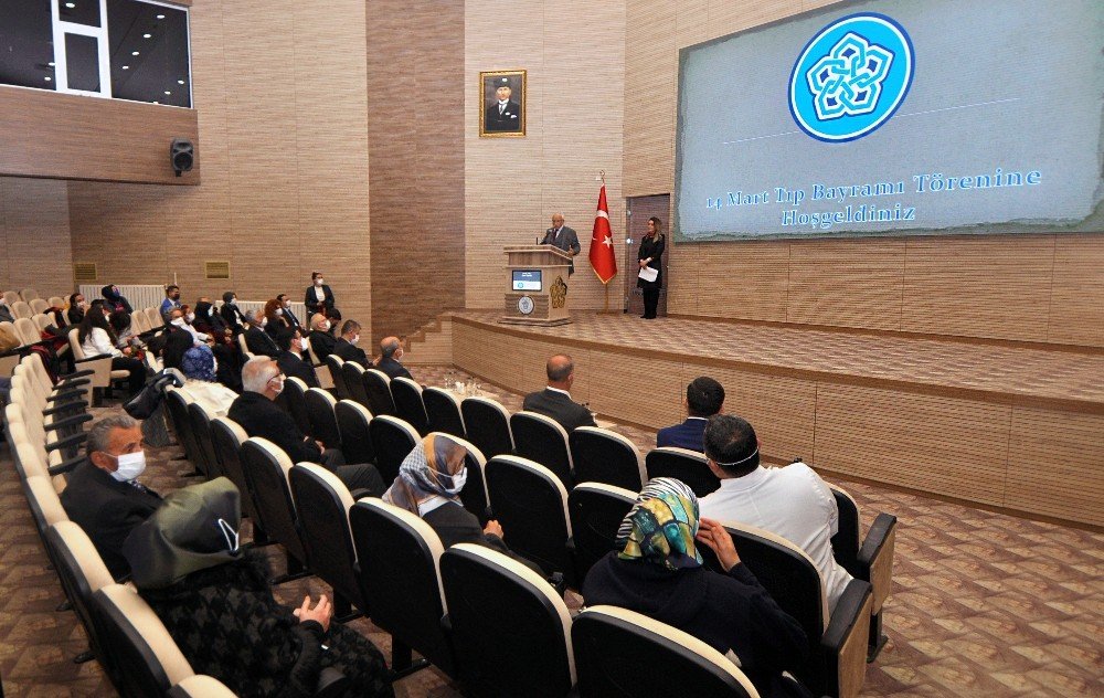 Neü’de 14 Mart Tıp Bayramı Kutlandı